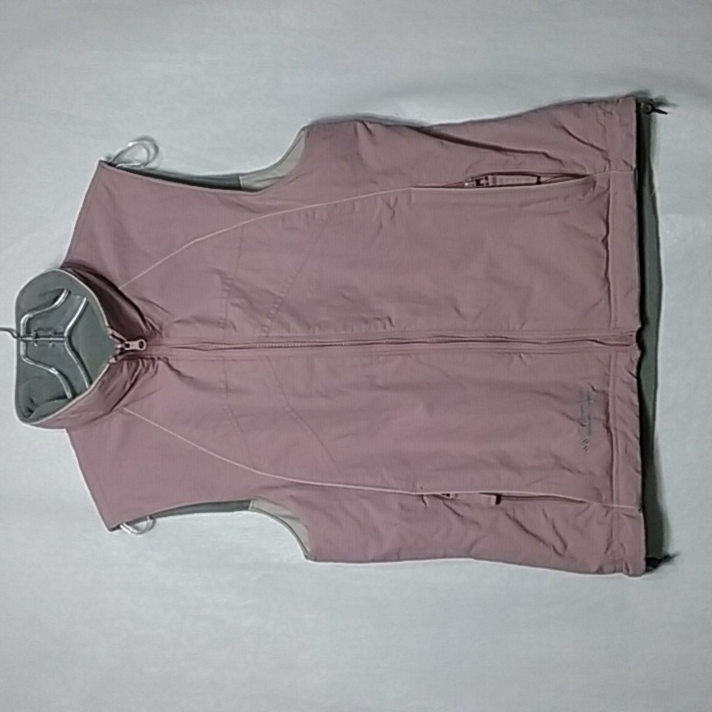 Columbia women's vest size Med